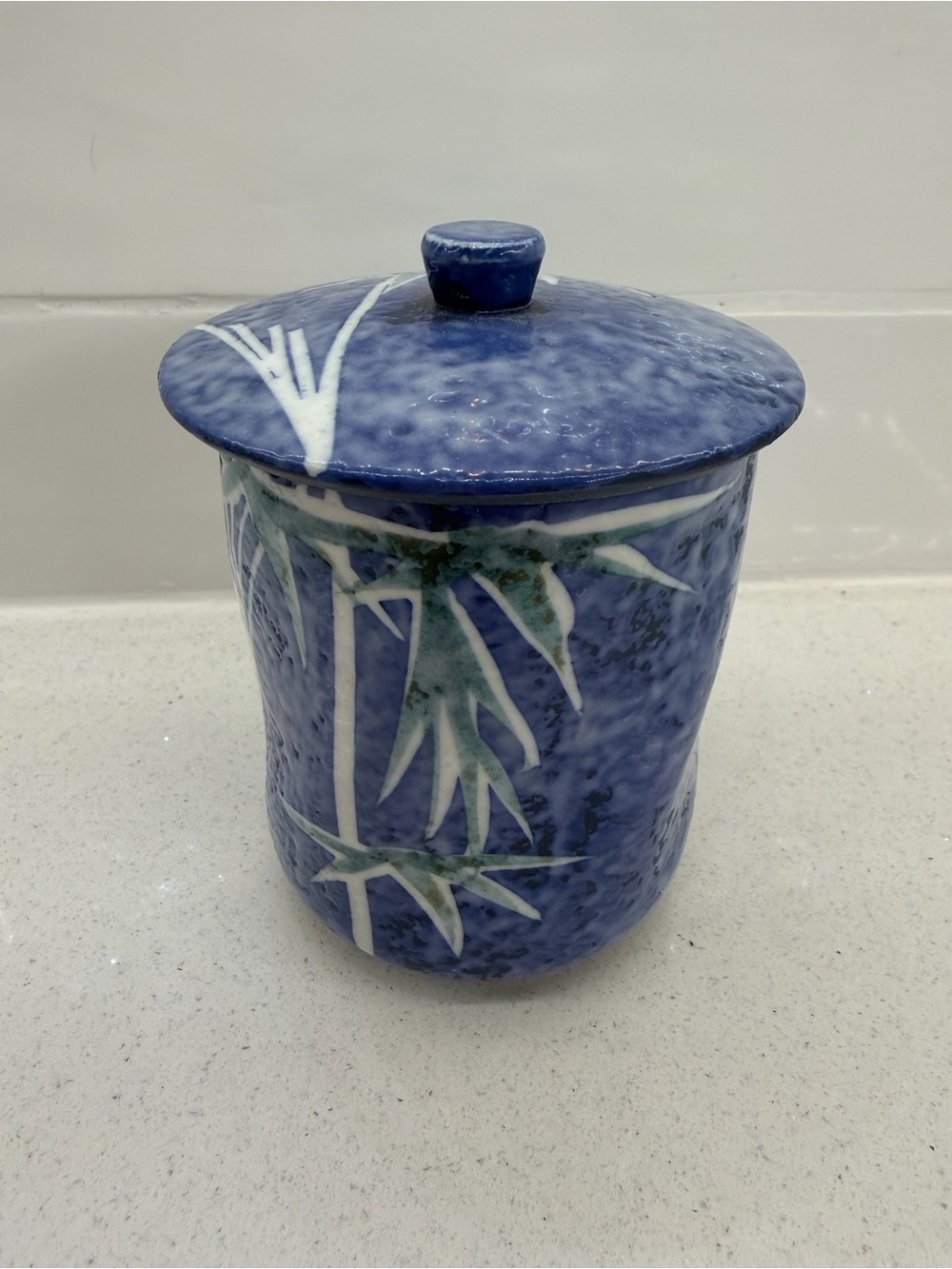Vintage Japanese’s porcelain tea canister